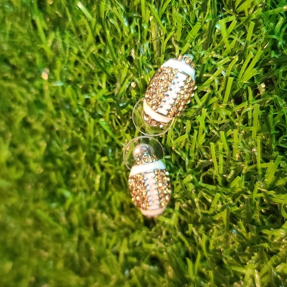 NFL Sport Tribute Stud Earrings Football themed - brown rhinestone white enamel - Picture 3 of 9